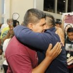3 50 salvadoreños viajan a Estados Unidos de manera legal
