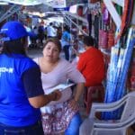 3 Alcaldía de San Salvador inspecciona ventas de pólvora.