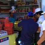 5 Alcaldía de San Salvador inspecciona ventas de pólvora.