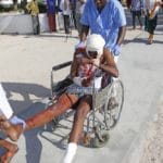 5 Estalla camión bomba en Somalia, y deja 76 muertos