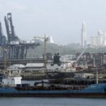2 Canal de Panamá cobrará a clientes por uso de agua dulce