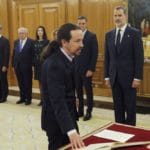 2 Ministros del nuevo gobierno español asumen sus cargos