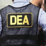 Arrestan a agente de la DEA acusado de colaborar con cártel