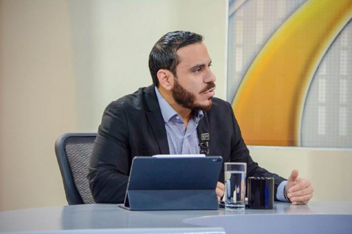 63A8D585-1440-478F-8B8D-BAA5C0653B7B