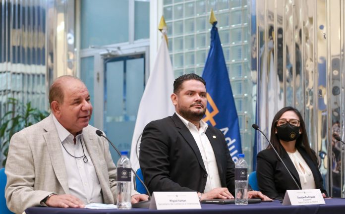 BCR y Aduanas anuncia nuevo sistema de transmisión de electrónica de carta de porte y manifiesto de carga BCR y Aduanas anuncia nuevo sistema de transmisión de electrónica de carta de porte y manifiesto de carga