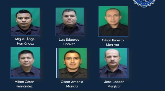 Los seis policías están destacados en la Delegación de San Vicente Los seis policías están destacados en la Delegación de San Vicente