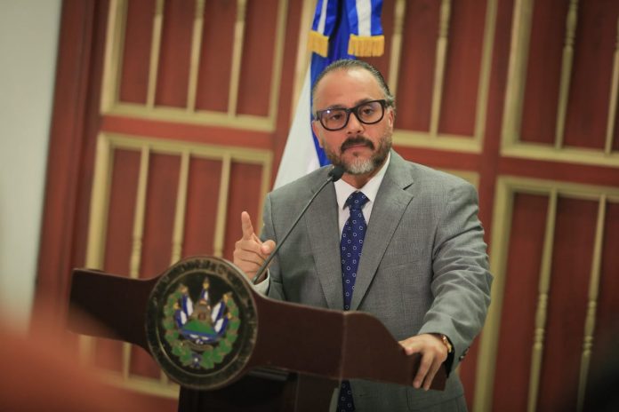 Ernesto Castro | Imagen: Asamblea Legislativa. 