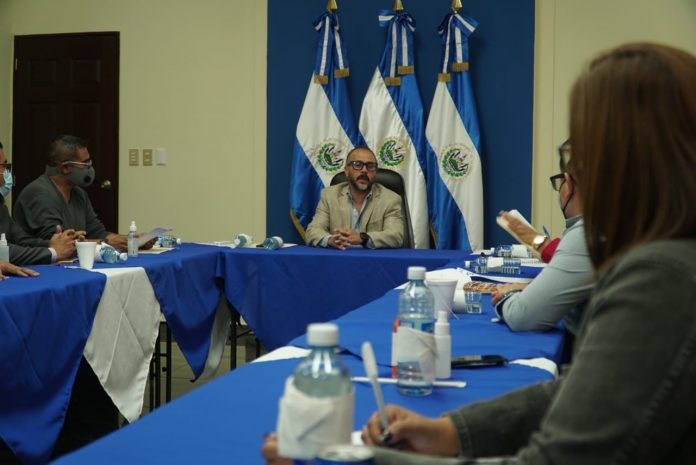 Ernesto Castro y Sindicato de Trabajadores de la Asamblea Legislativa Ernesto Castro y Sindicato de Trabajadores de la Asamblea Legislativa