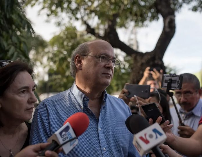 5CCEEC75-D037-48D4-8ED6-9294DFB69A12