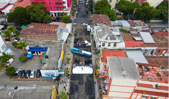 Las cuadrillas trabajarán día y noche para rehabilitar las calles de la capital. Foto: Cortesía.