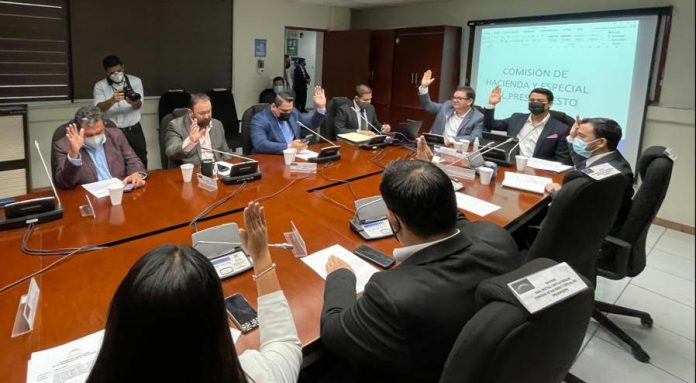 comision de hacienda 1