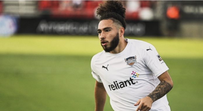 600453AE-8B08-41D5-B921-E873AE25E249