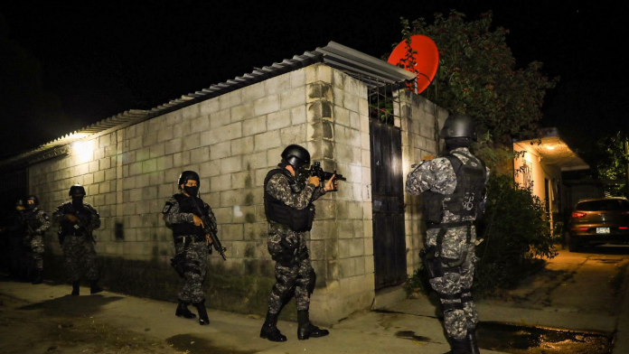 Policía Nacional Civil desarrolla operativo en Usulután. Foto: Cortesía.