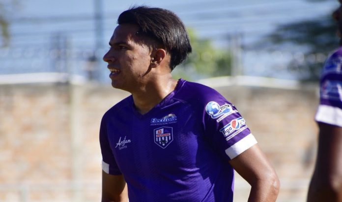 F0A720FB-2747-4626-9EA1-B23BD90E1314