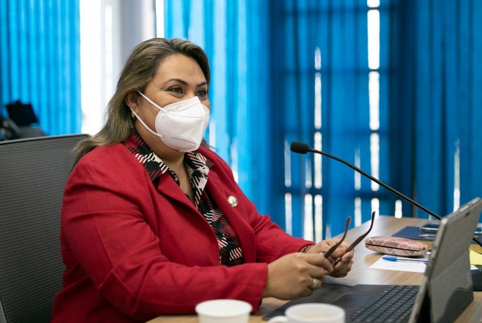 46D93E4F-DBC1-48C2-8076-624DAFDA493D