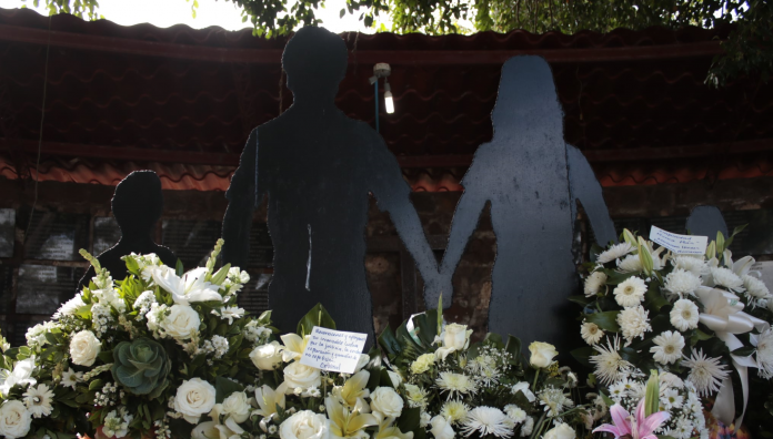 Monumento a víctimas de la masacre de El Mozote en 1981. Foto: Cortesía.