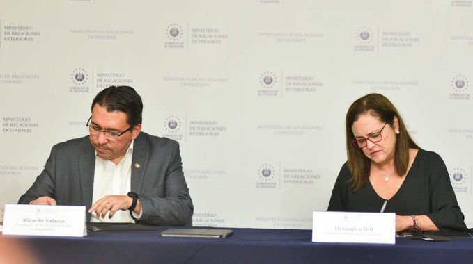 6BA46E73-B98E-44E7-A493-3BE77F9E67CD