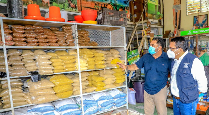 Defensoría del Consumidor realiza inspecciones de precios de los productos alimenticios que gozan de exenciones de aranceles. Foto: Cortesía.