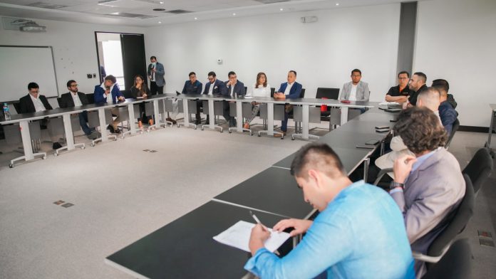 Imagen de referencia. Imagen de referencia.