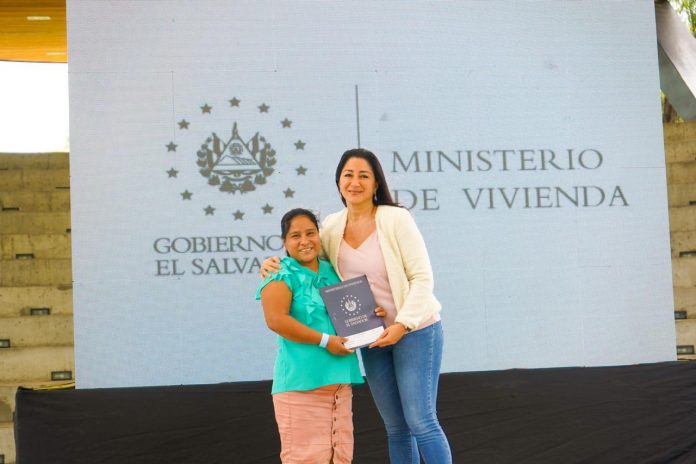 Imagen de referencia. Imagen de referencia.