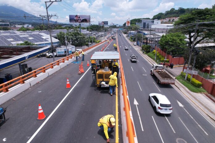 Imagen de referencia. Imagen de referencia.