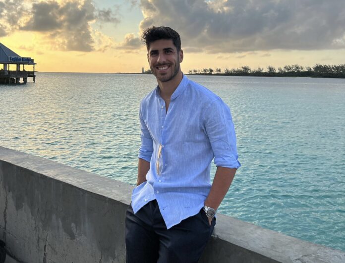 6A9462FB-57C9-4B88-9812-82FF79DFAD22