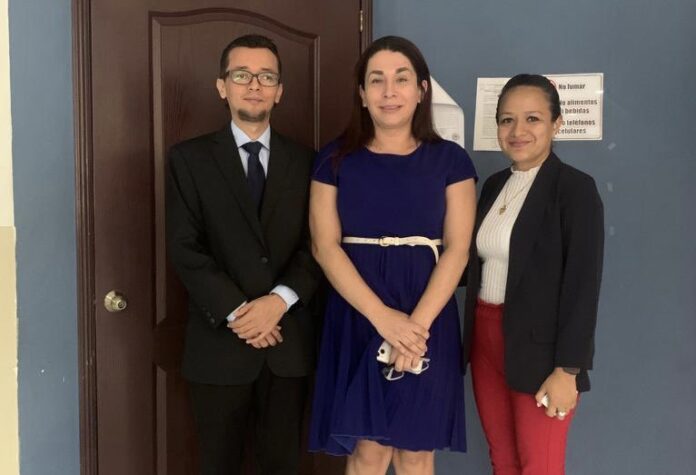 76D2BA2A-20DA-49CE-A2AB-42C2616E60B2