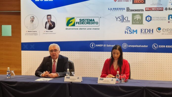 Imagen de referencia. Imagen de referencia.