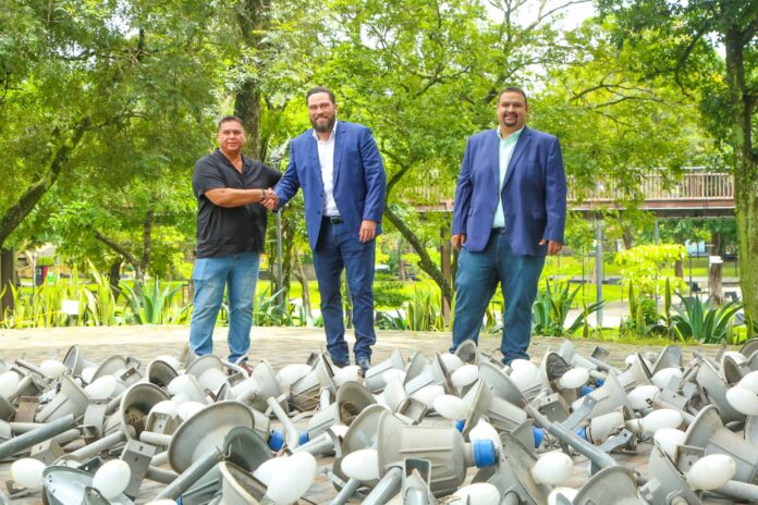 Imagen de referencia. Imagen de referencia.