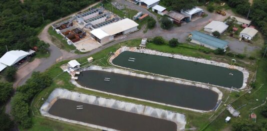 Vista aérea de las instalaciones del proyecto minero Cerro Blanco en Asunción Mita, Guatemala. Residentes del municipio guatemalteco de Asunción Mita participarán en una consulta comunitaria este domingo 18 de setiembre para respaldar o rechazar la operación de un proyecto minero canadiense de oro y plata. (Foto: Johan ORDONEZ / AFP). (JOHAN ORDONEZ/AFP)