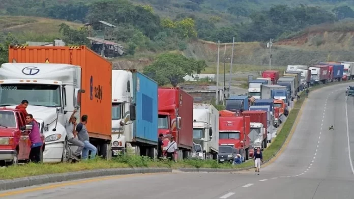 Los bloqueos han representado pérdidas diarias de Q8.7 millones en la aduana de Tecún Umán y Q6.7 millones en la aduana de Pedro de Alvarado.