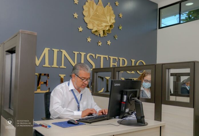 Oficinas de Ministerio de Hacienda. Foto: Cortesía.