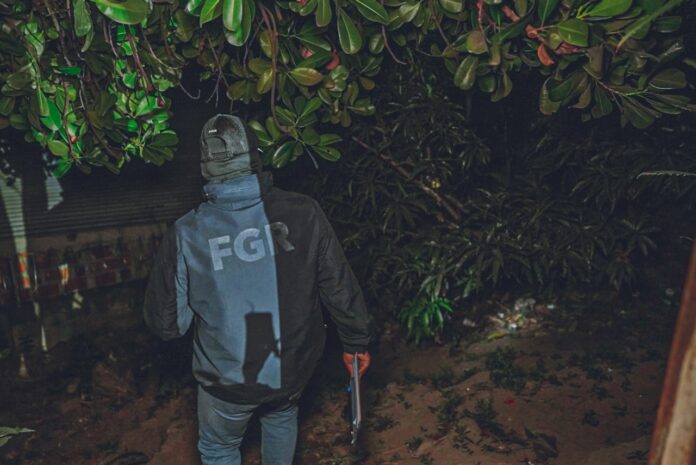 Imagen de referencia. - Imagen de referencia.