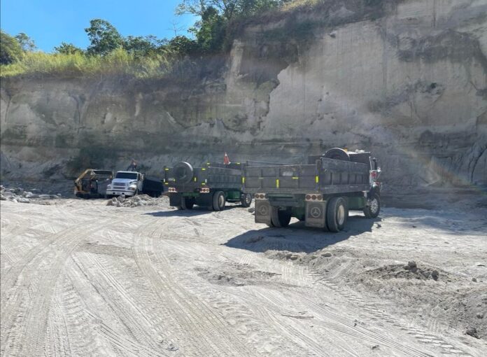 350F2279-4076-4477-B618-4D1E029886EB