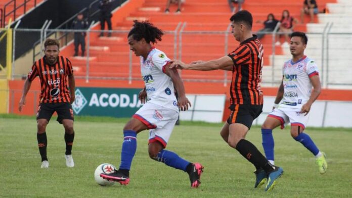 85226763-0FA8-4A54-A9C1-C04C7C4ACF1E