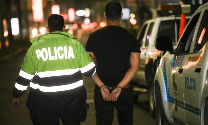 Imagen de referencia. Imagen de referencia.