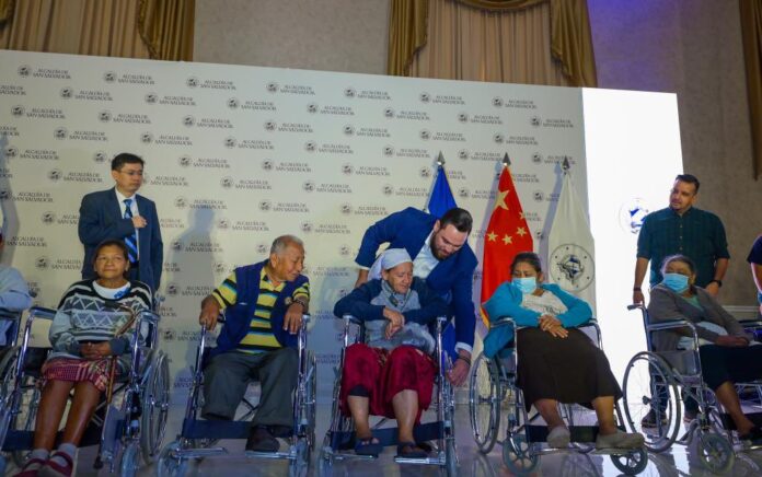 Imagen de referencia. Imagen de referencia.