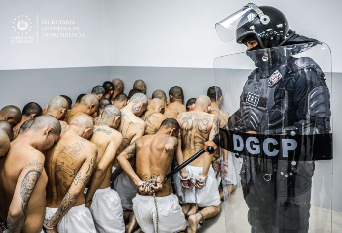 Cárceles en El Salvador. Foto: Cortesía.