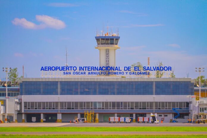 Aeropuerto Internacional de El Salvador 
