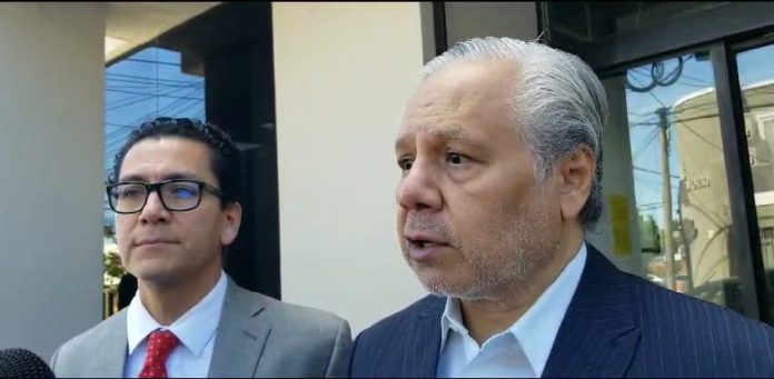 Enrique Anaya, abogado constitucionalista. Foto: YSKL. Enrique Anaya, abogado constitucionalista. Foto: YSKL.