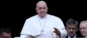 El Papa Francisco ante la Plaza de San Pedro del Vaticano para la bendición de Navidad Urbi et Orbi, el 25 de diciembre de 2023. Foto: Cortesía.