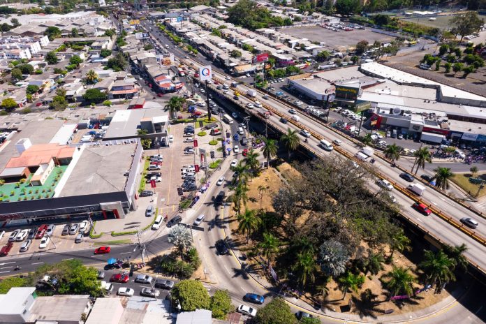 Tráfico, San Salvador.