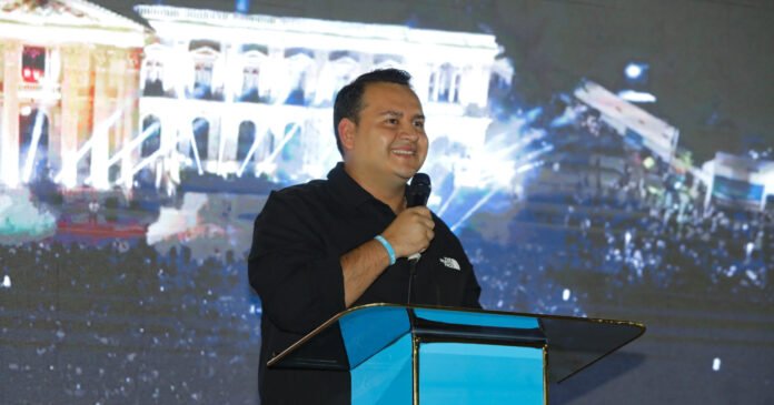 20240315194219_CORO4738