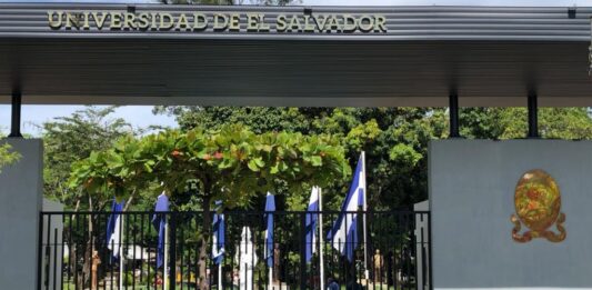Universidad de El Salvador (UES).