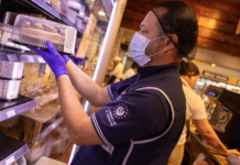 Detectan productos vencidos y fallas en atención al consumidor durante verificaciones navideñas