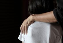 ¿Funcionan las advertencias digitales? Más de 70 millones de mensajes buscan frenar búsquedas de abuso infantil
