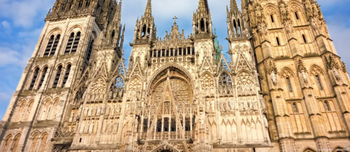 Captura de pantalla 2024-07-11 a la(s) 13.04.10 La catedral de Ruan, pintada varias veces por el impresionista Claude Monet. Foto: Cortesía.