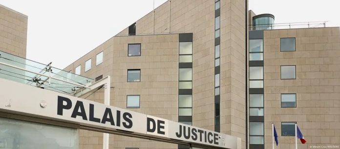 El tribunal de Aviñón, Francia, donde se celebró el juicio a Dominique Pelicot. El francés y 50 coacusados fueron condendos por violación en serie de Gisele Pelicot, la esposa a quien drogaba para ultrajarla. (Imagen de archivo: 04.09.2024) El tribunal de Aviñón, Francia, donde se celebró el juicio a Dominique Pelicot. El francés y 50 coacusados fueron condendos por violación en serie de Gisele Pelicot, la esposa a quien drogaba para ultrajarla. (Imagen de archivo: 04.09.2024)