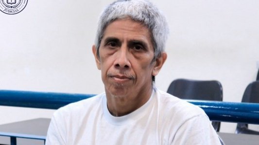 24619230-7bfb-4dbd-9efe-70fb8657b6ee