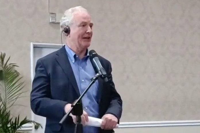 Senador estadounidense, Chris Van Hollen. Foto: YSKL.